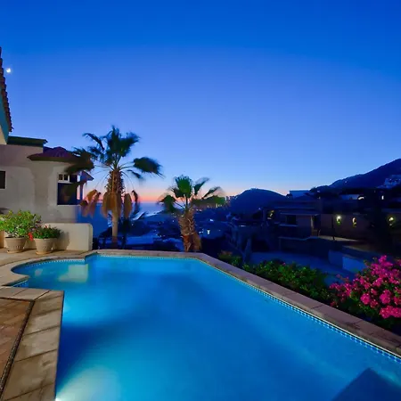 Villa Bougainvillea